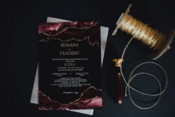 Invitatie - Red Agate